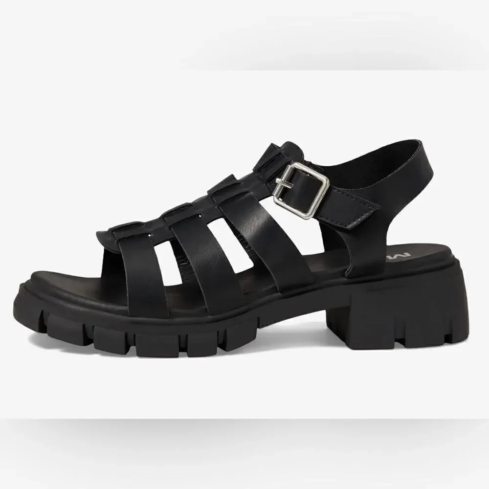 NIB MIA Girls Black 2” Platform Open Toe Lug Grip Sole Sandal - Size 6